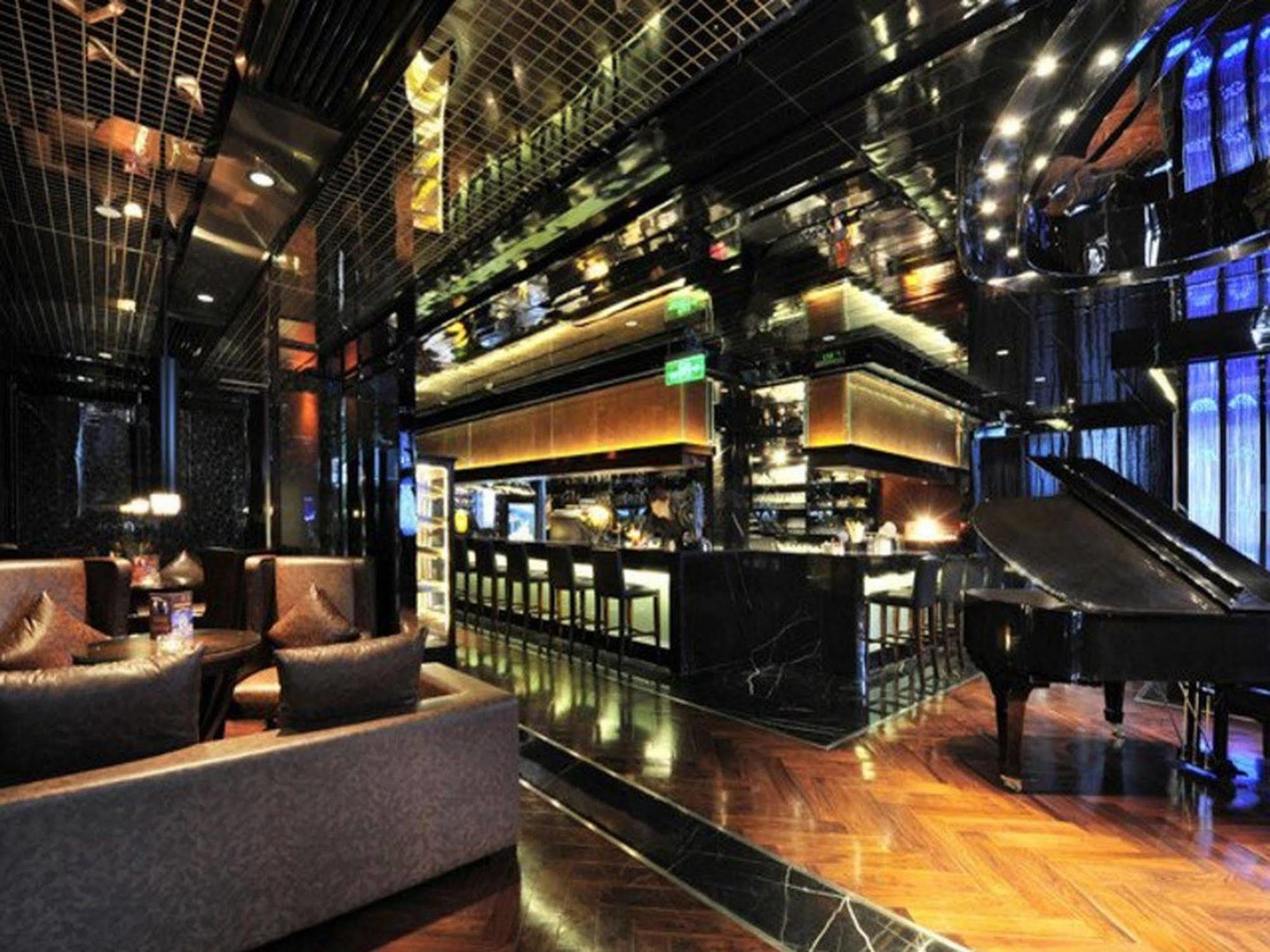 Sovereign Hotel Zhanjiang Esterno foto