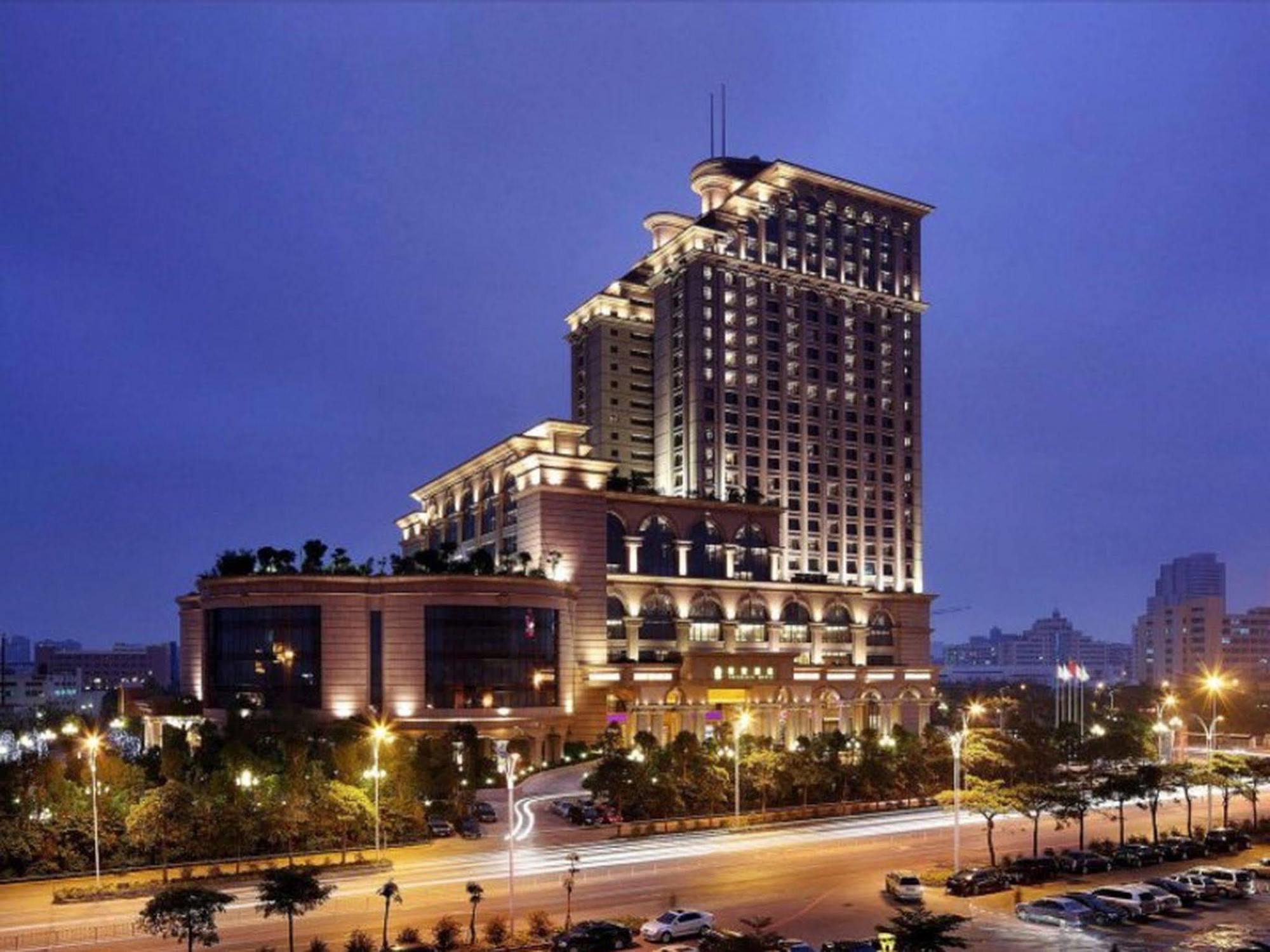 Sovereign Hotel Zhanjiang Esterno foto